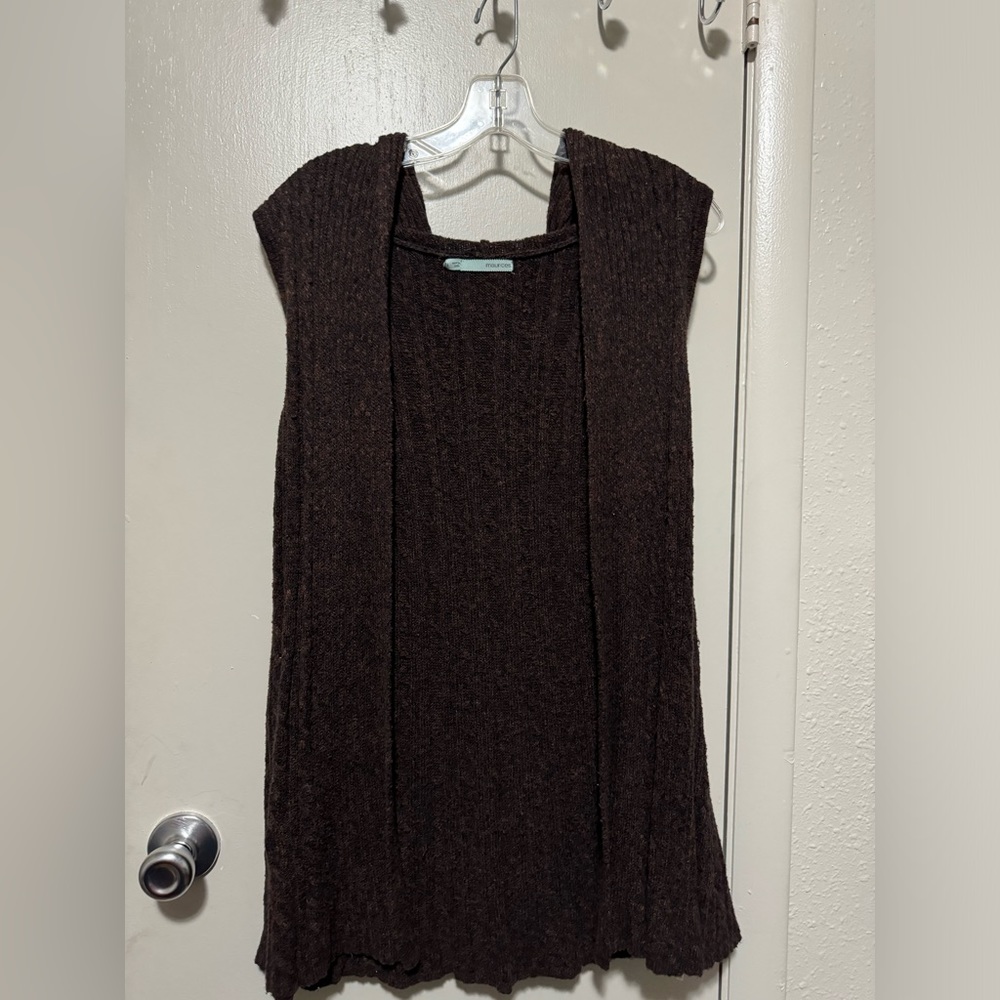 Maurice’s Large hooded vest